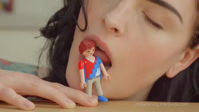 Poster: Molly Darling - - Giantess Teases Small Man - Vore Fetish Poster: Molly Darling - - Giantess Teases Small Man - Vore Fetish