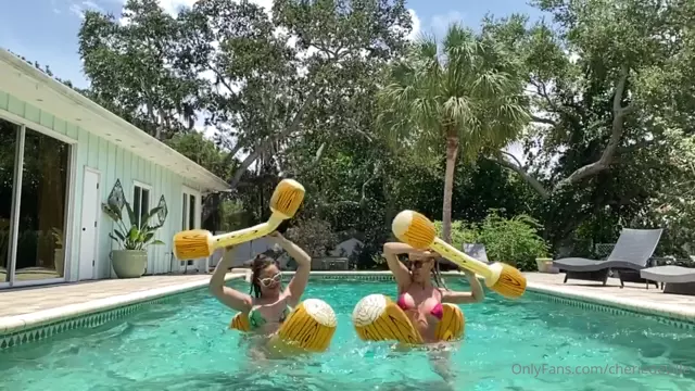 Poster: Cherie Deville - & Dani Daniels - Battlelogs