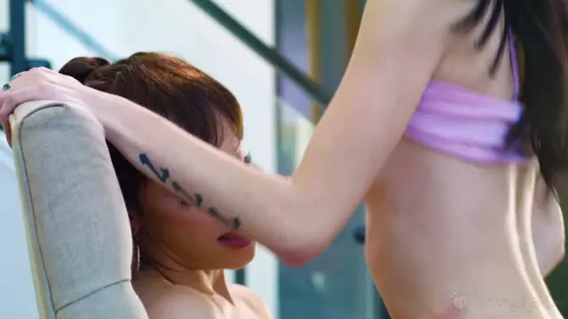 Poster: Lexi Luna - And Bella Nova - Sit On Mama-s Lap