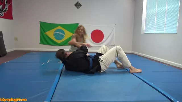 Poster: Grappling Girls In Action uses a Naked Wrestling in a extraordinary action