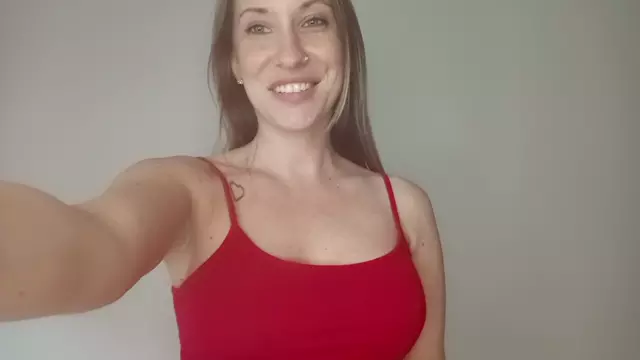 Poster: Cool BrittiBratti with big tits
