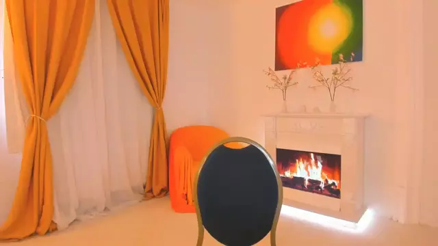 Poster: Elisa Oliver - - Shower Show Sexy Lengerie -Handpicked Jerk-Off Instruction