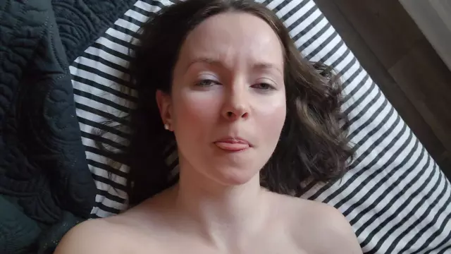 Poster: TheTinyFeetTreat - - Bareface Beautiful Agony -Handpicked Jerk-Off Instruction