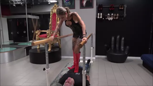 Poster: - Destroying My Human Carpet Brutal High Heels Trampling Boot Worship – Domina Diably aka Veronica Bazzani – Mp4
