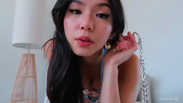 Poster: Cyberbully Gigi - - A Tight Cage -Handpicked Jerk-Off Instruction