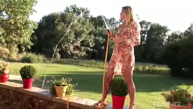 Poster: Flirtatious Eva Notty in suitable video - aletta ocean